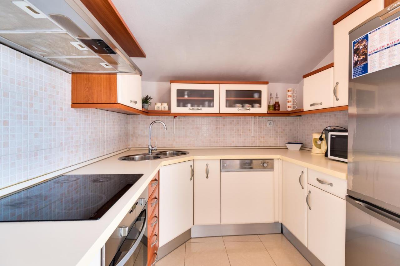 Apartment Saint Michael Σίμπενικ Εξωτερικό φωτογραφία