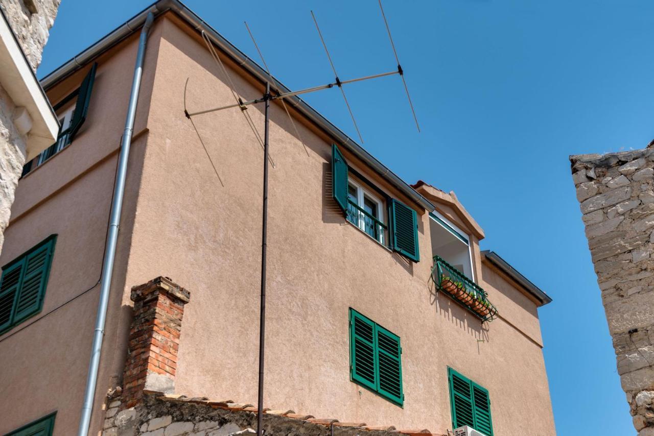 Apartment Saint Michael Σίμπενικ Εξωτερικό φωτογραφία